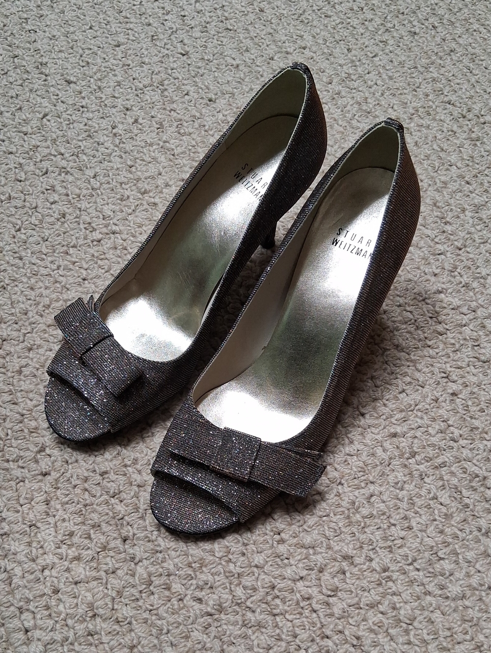 Stuart Weitzman Metallic Glitter Open-Toe Pumps in Brown